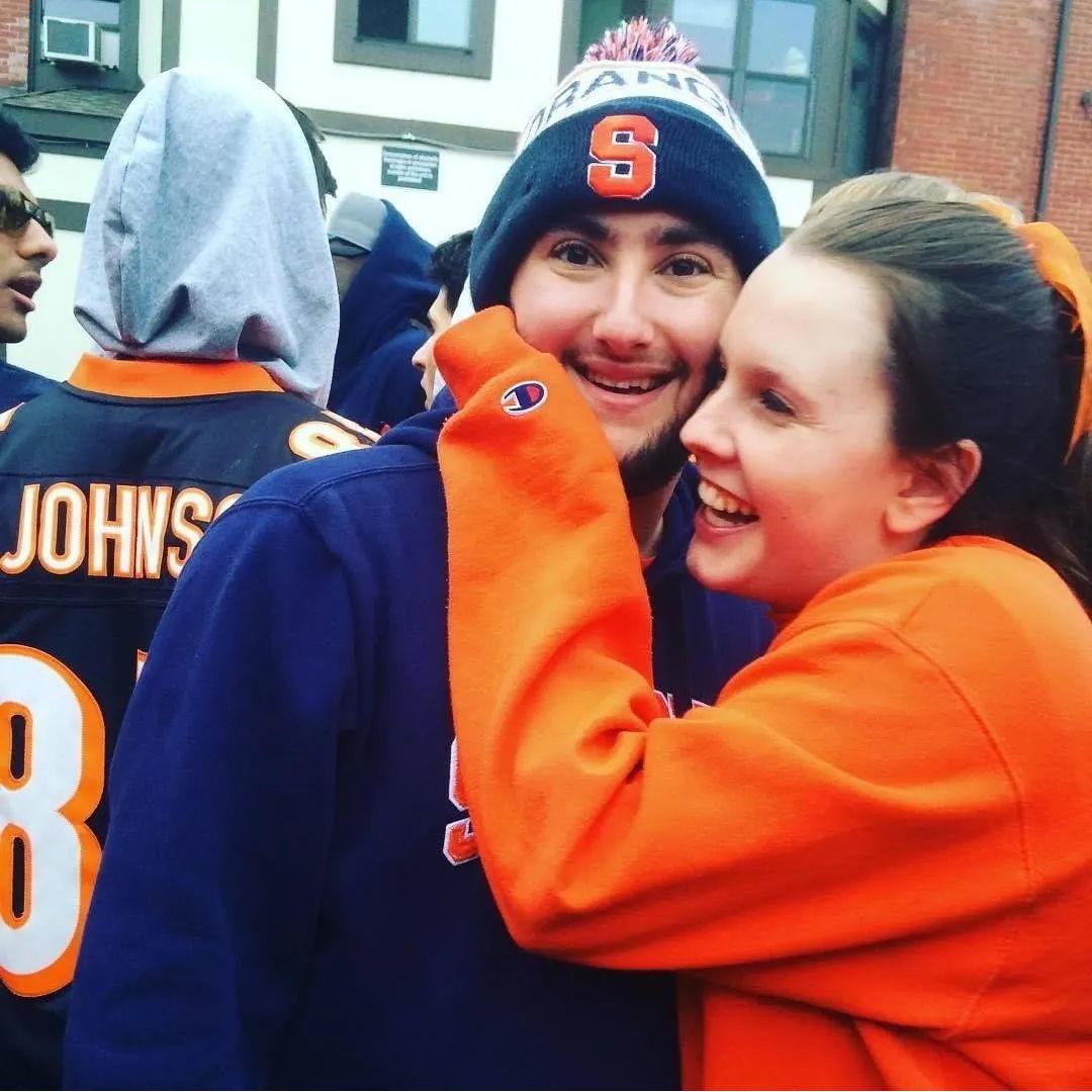 October 2014- Sam and Lauren meet at Syracuse University