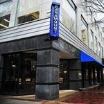 Paramount Bar