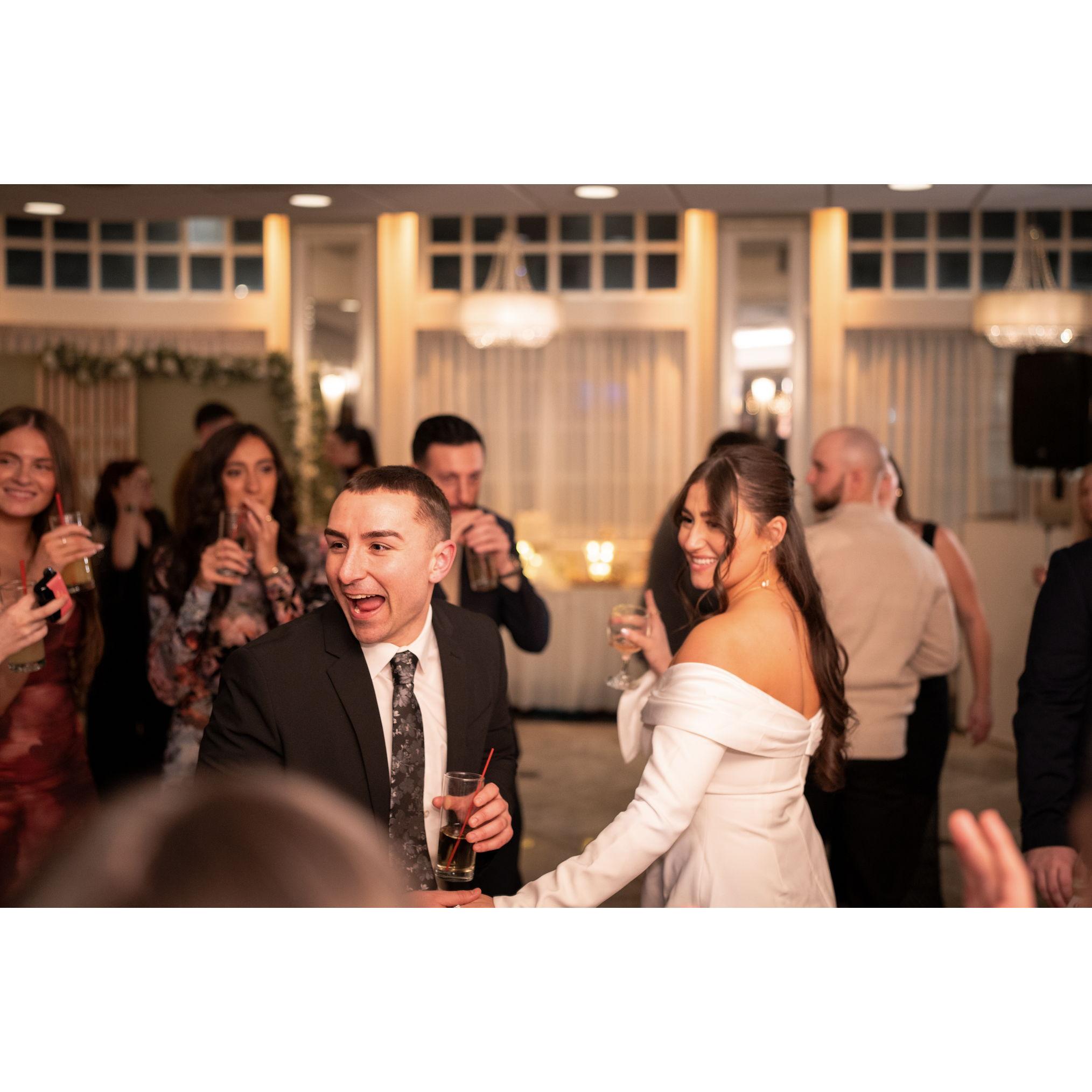 February 1, 2025
Engagement Party at LiGreci's Staaten
Dylan Zipf Photography (Instagram: Dylanzipf_Photography)