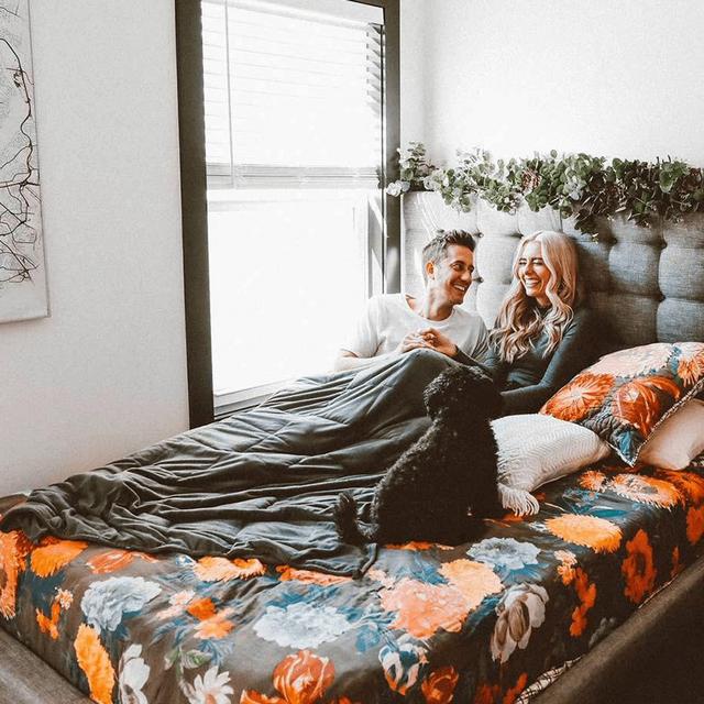 Calming Comfort ™ Weighted Blanket