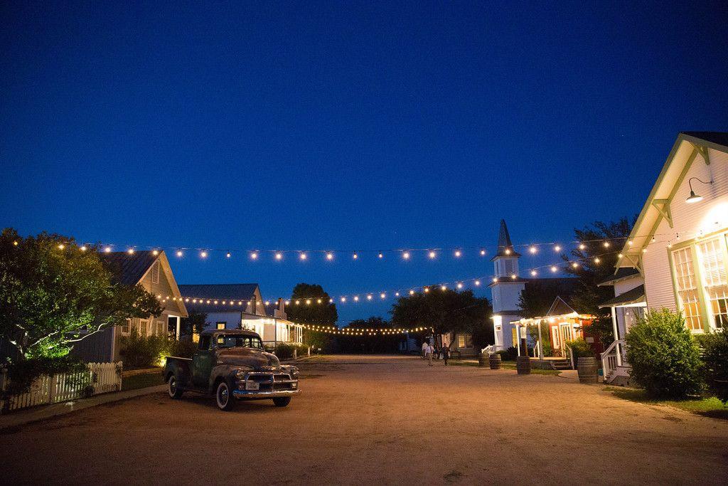 The Wedding Website of Julie Sewell and Scott O'Neill