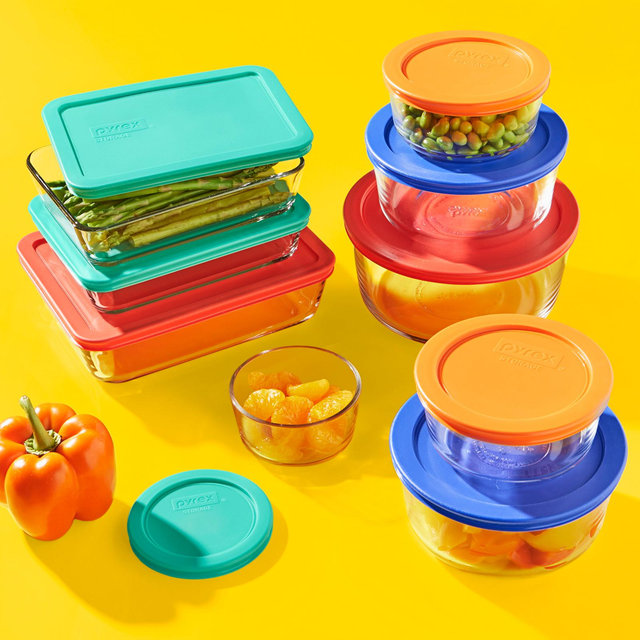Pyrex, 18-Piece Round Glass Food Storage Container Set with Lids | Zola