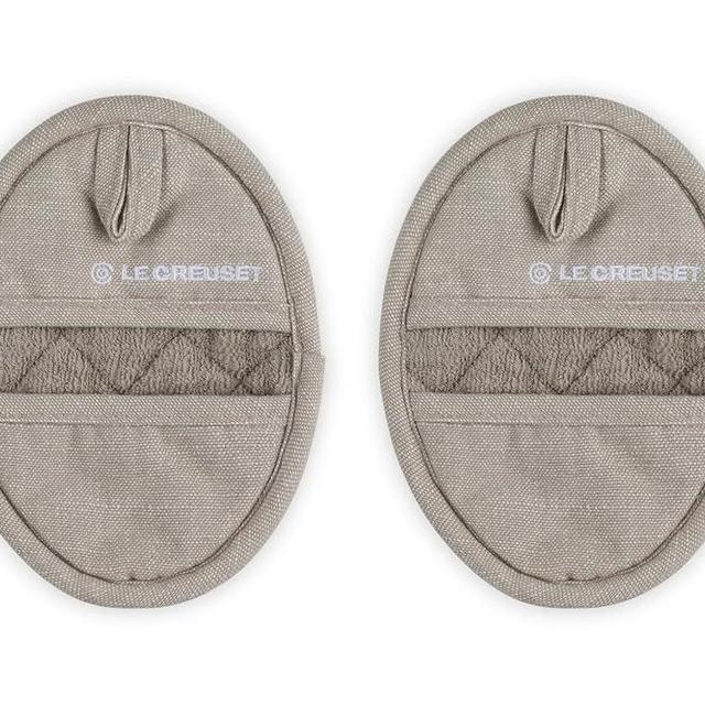 Le Creuset Set of 2 Silicon Pot Grips, Sable