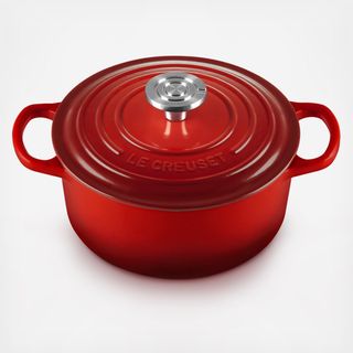 Signature Round Dutch Oven