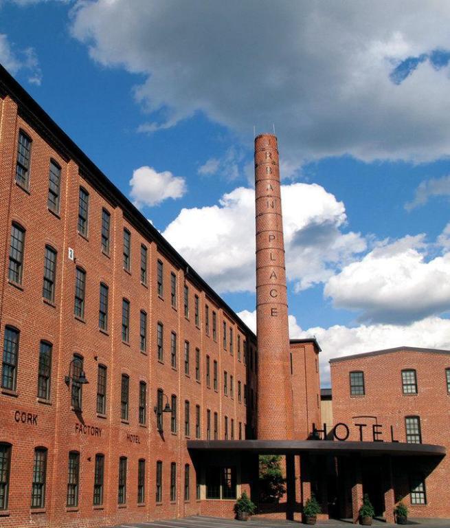 The Wedding Website of Casey Schulze and Austin Marsteller