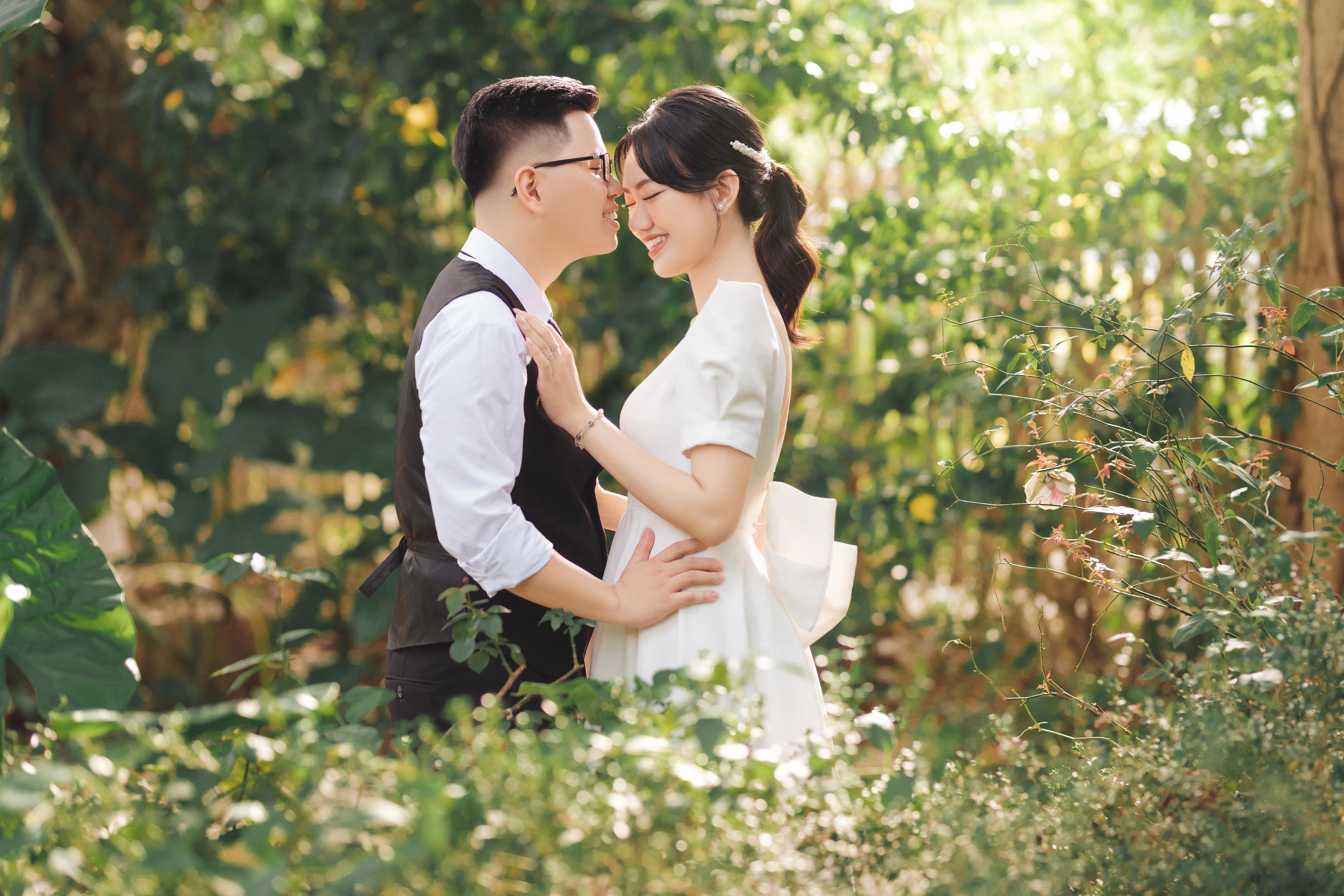 The Wedding Website of Hoang Le Lai and Hong Van Nguyen Thi