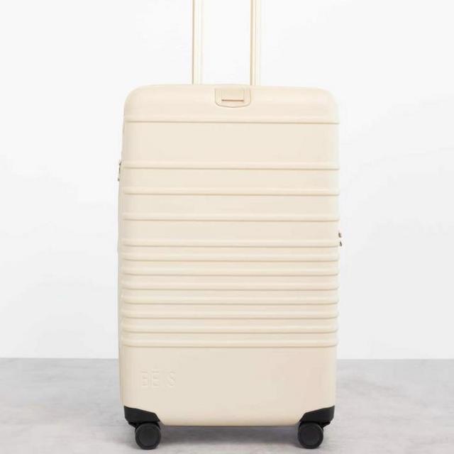 the 26" check-in roller in beige