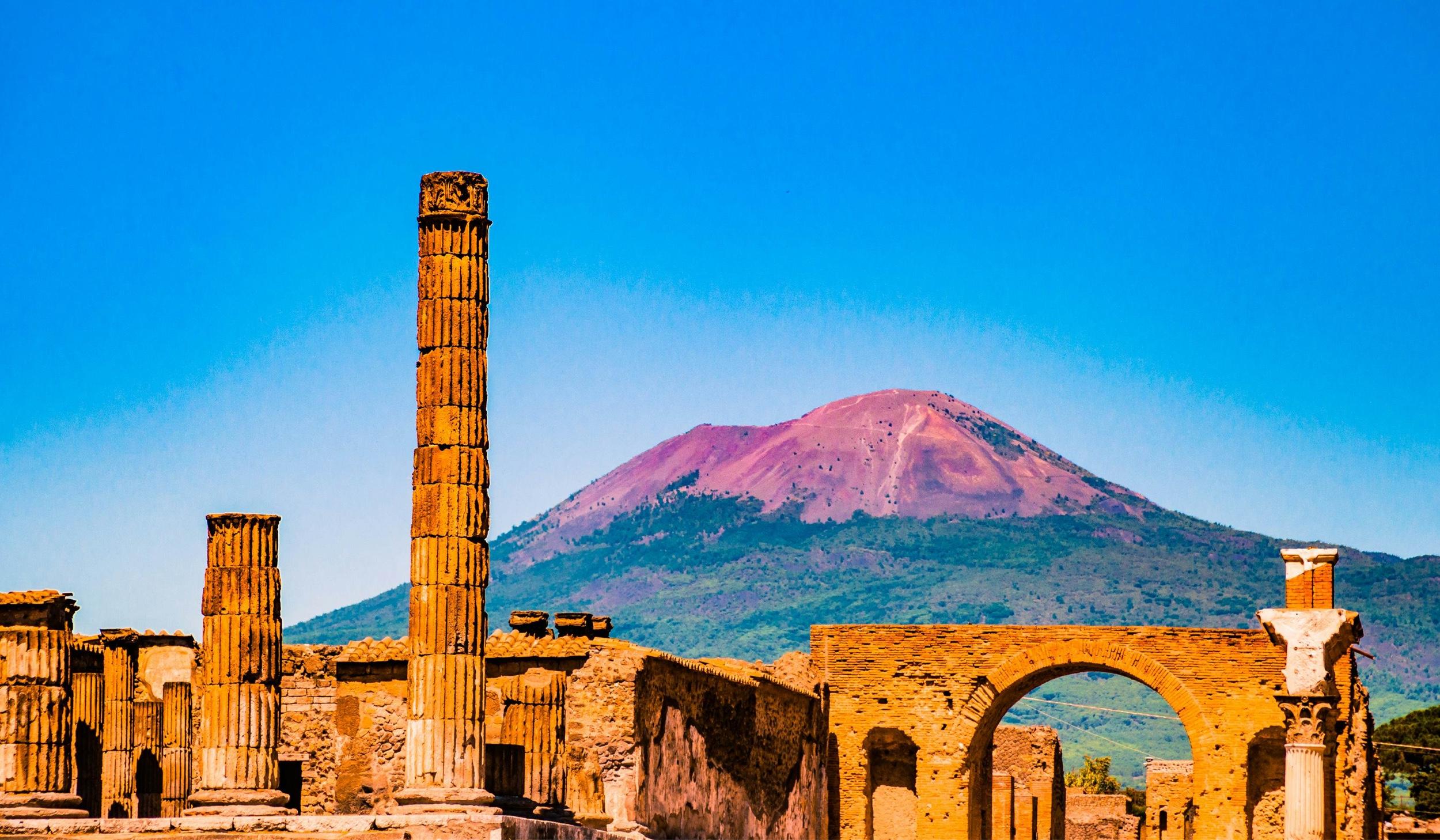 The Wedding Website of Alicia Smalley and Arion Smalley