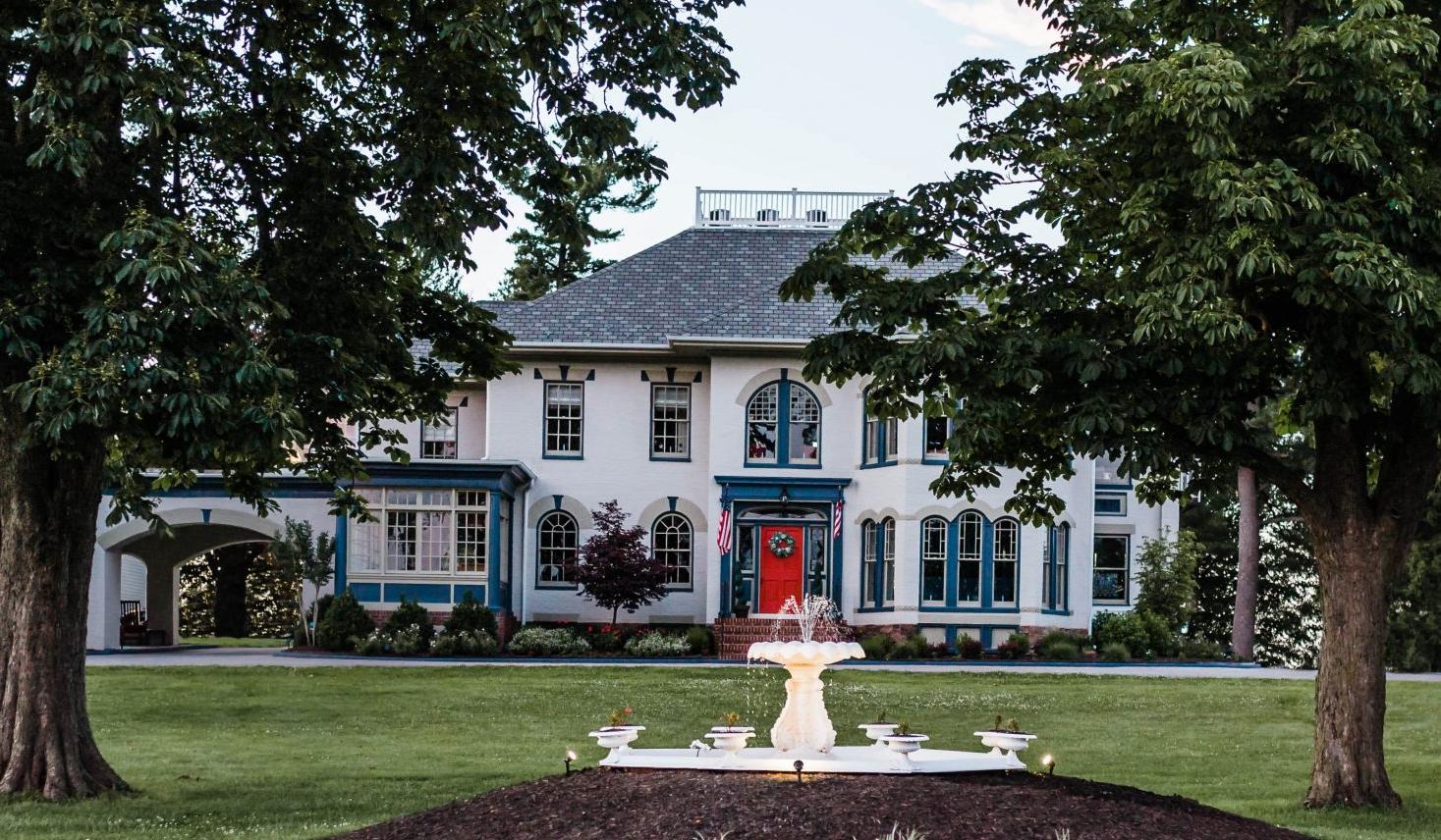The Wedding Website of Hallie Bubczyk and Matthew Hamilton