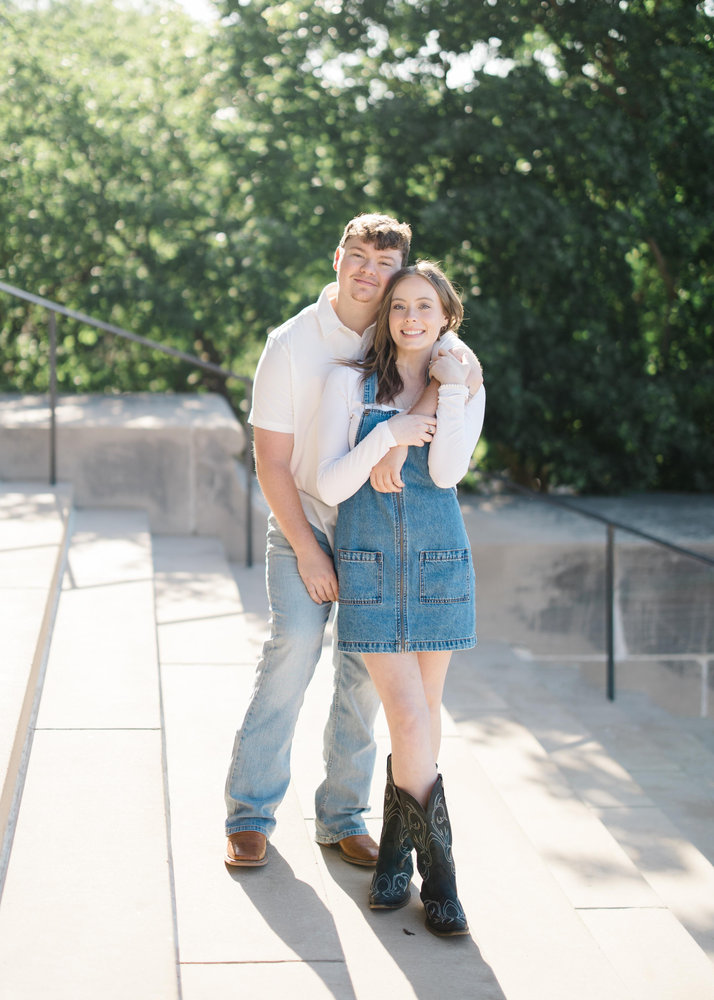 Haley Rhodes and Halen Knapp's Wedding Website
