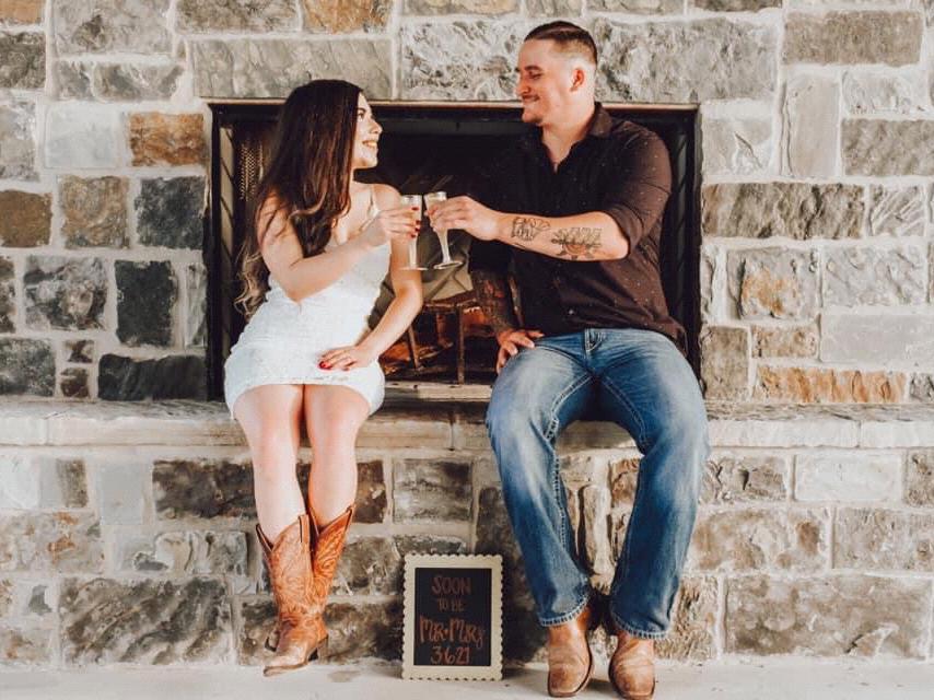 The Wedding Website of Christine Canales and Dustin Irwin