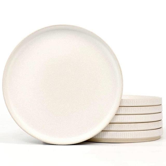 famiware Dinner Plates for 6, 10 inches Plate Set, Scratch Resistant, Stoneware Dinnerware, Kitchen Modern Rustic Serving Dishes, White Matte