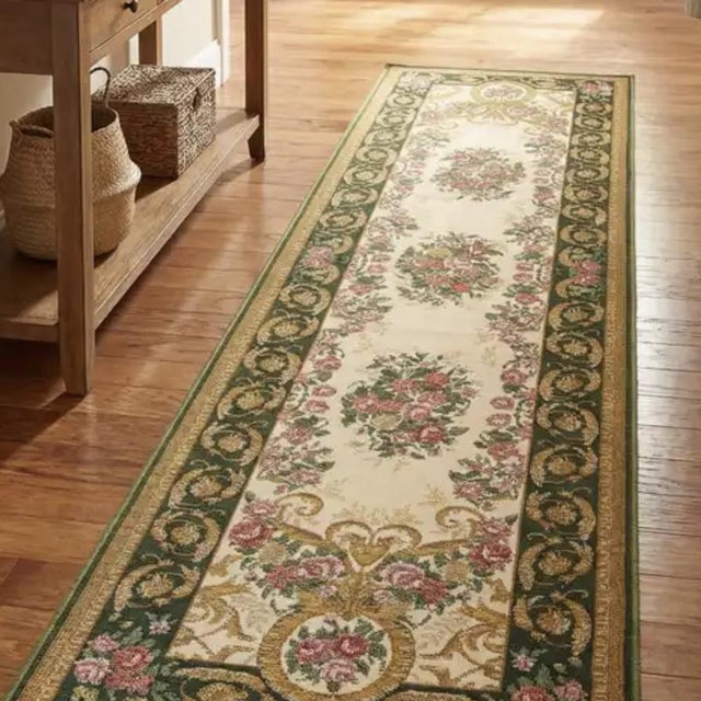 Runner rug