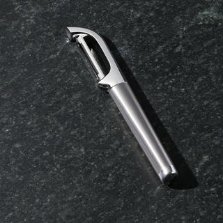 Brushed Stainless Steel Peeler