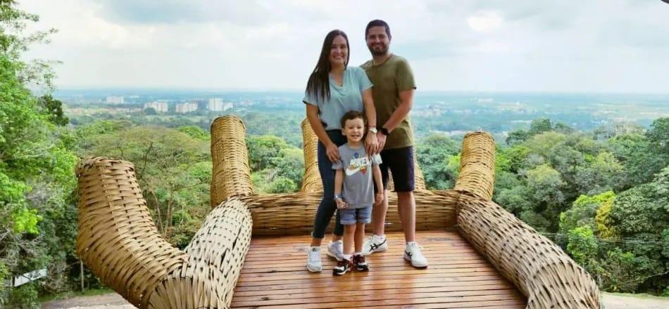 The Wedding Website of Andrea Bejarano and Diego Acosta