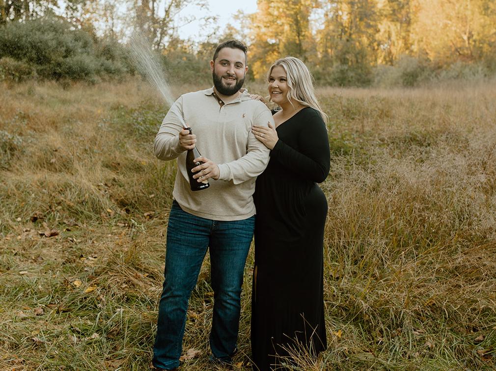 The Wedding Website of Nicole Geyer and Zachary Manwiller