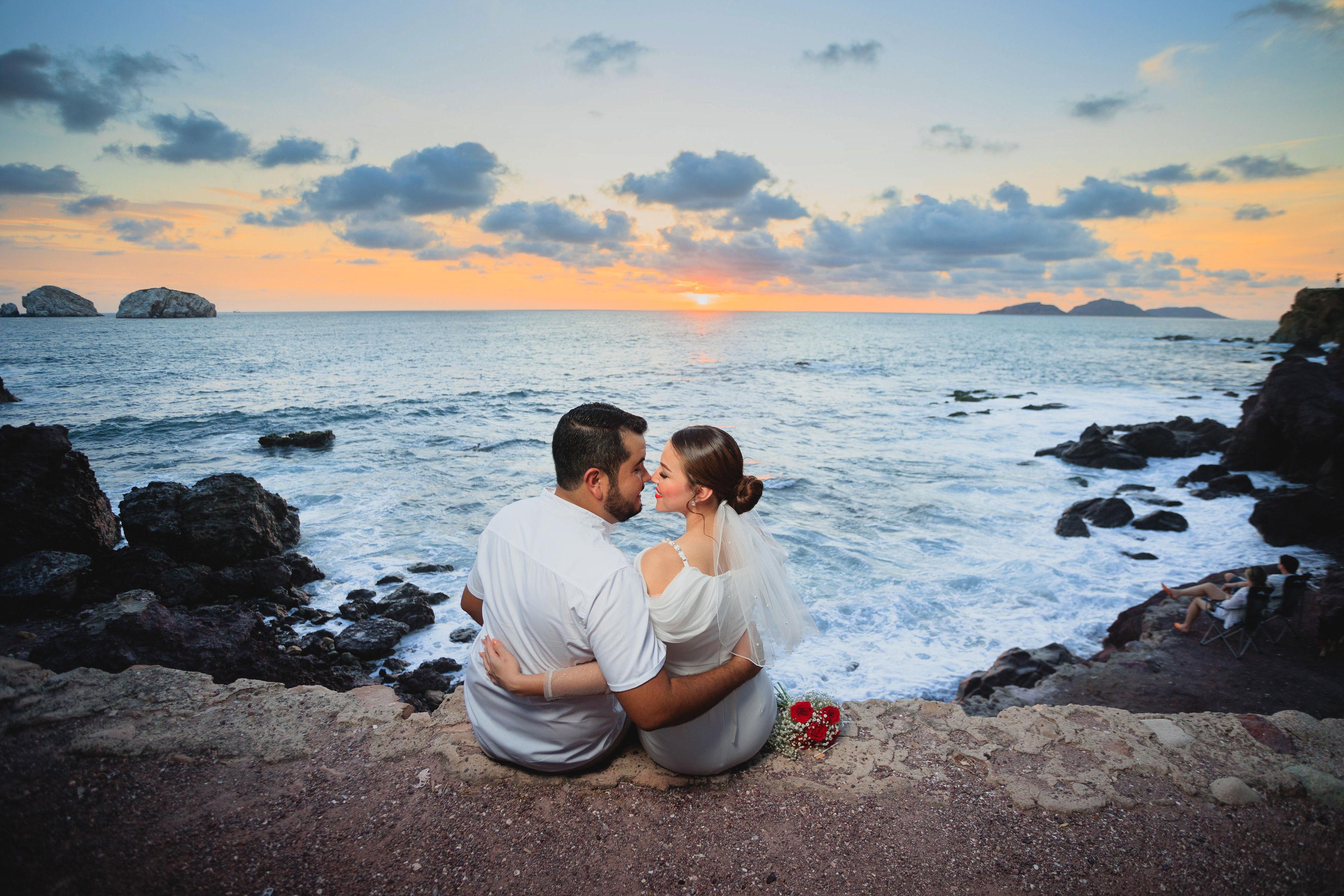 The Wedding Website of Emily Moreno and Giovanni Martinez