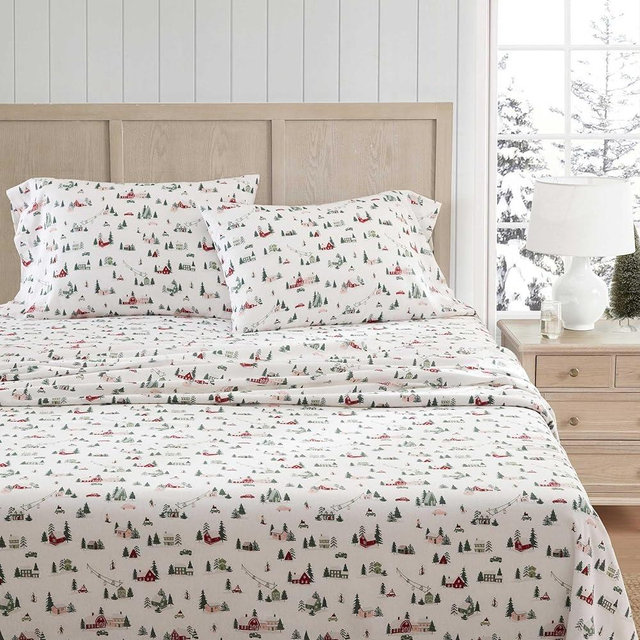 Martha Stewart - Flannel Sheets King Size, Anti-Pilling & Wrinkle Resistant Cotton, Touchably Soft for All-Season Comfort - Bed Sheets with Matching Pillowcases & Fitted Sheet (Ski Village Green)