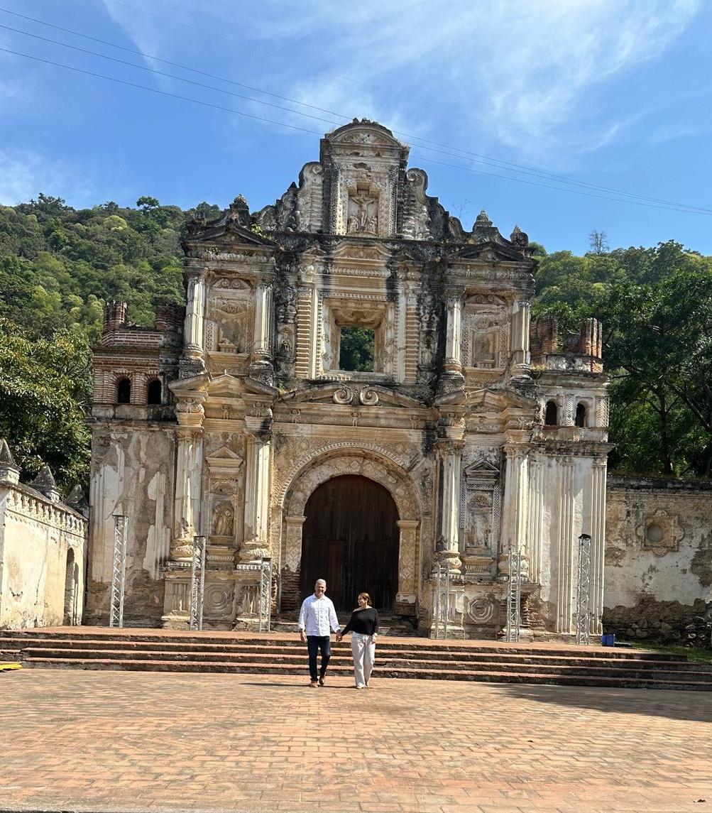 The Wedding Website of Marina Arce and Noland Flores