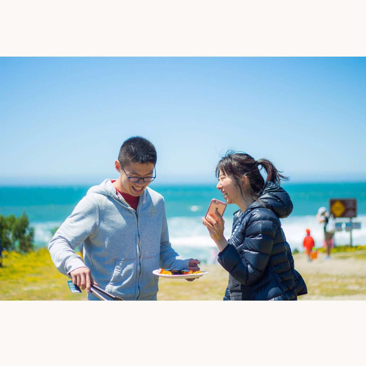 First time hanging out together, BBQ at Half Moon Bay. Photo credit: Xiang Zhao