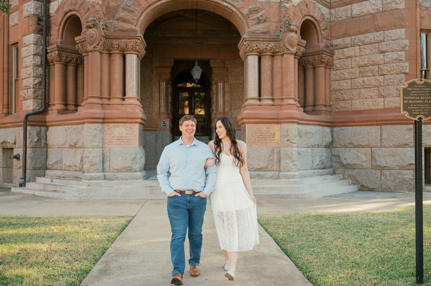 The Wedding Website of Maureen St. Pierre and Kyle Newman