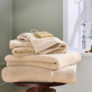 Signature Bath Sheet
