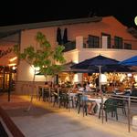 Nicos Pier 38