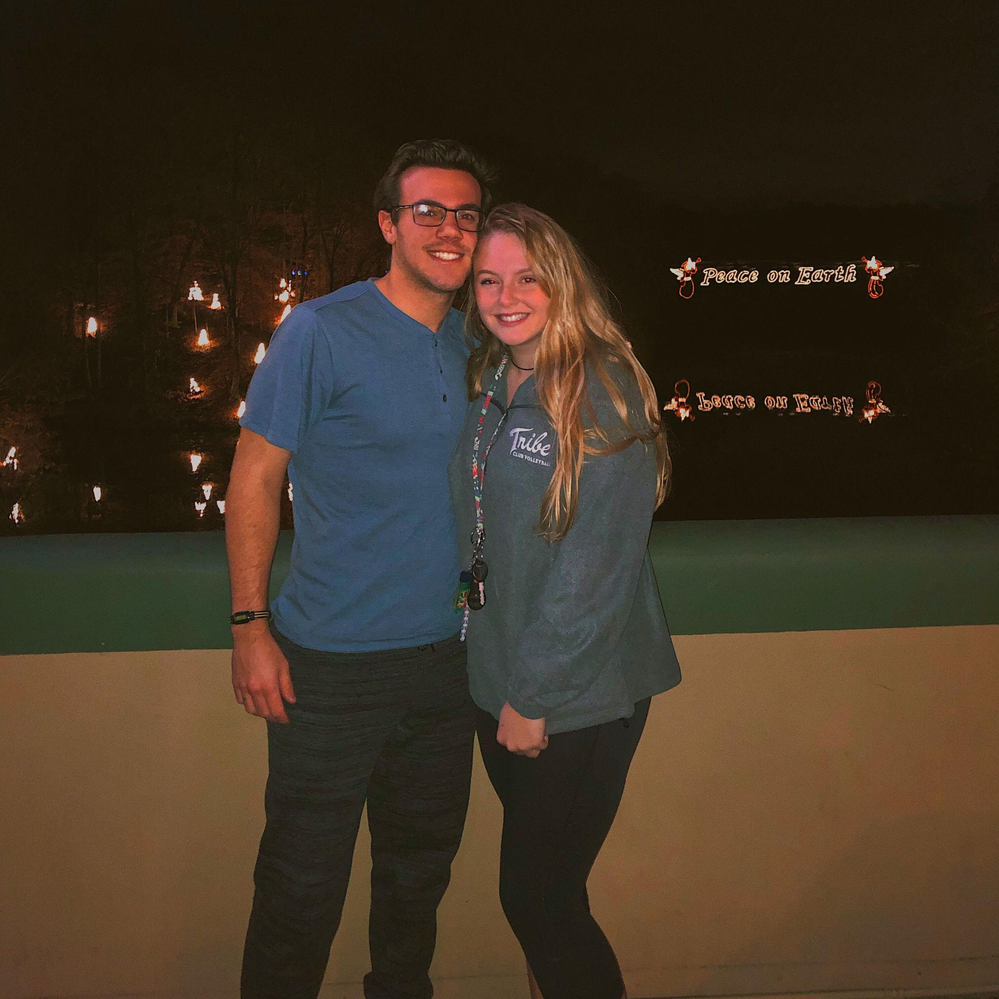 12/08/2018- Christmastowne at Busch Gardens