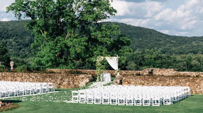 The Wedding Website of Jillian Cardamone and James Fannon