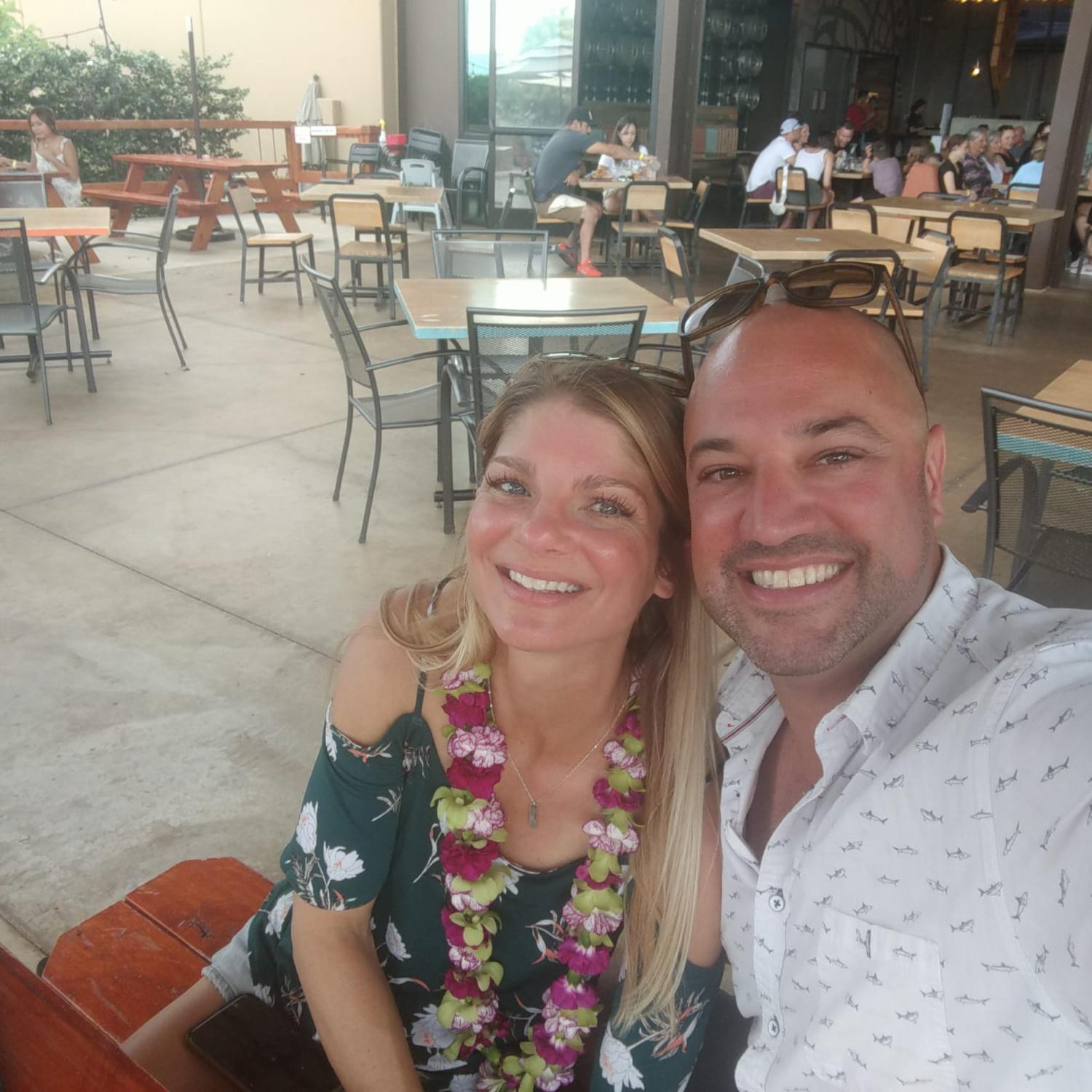 Our 1st photo together and 4th date! (Maui, HI)