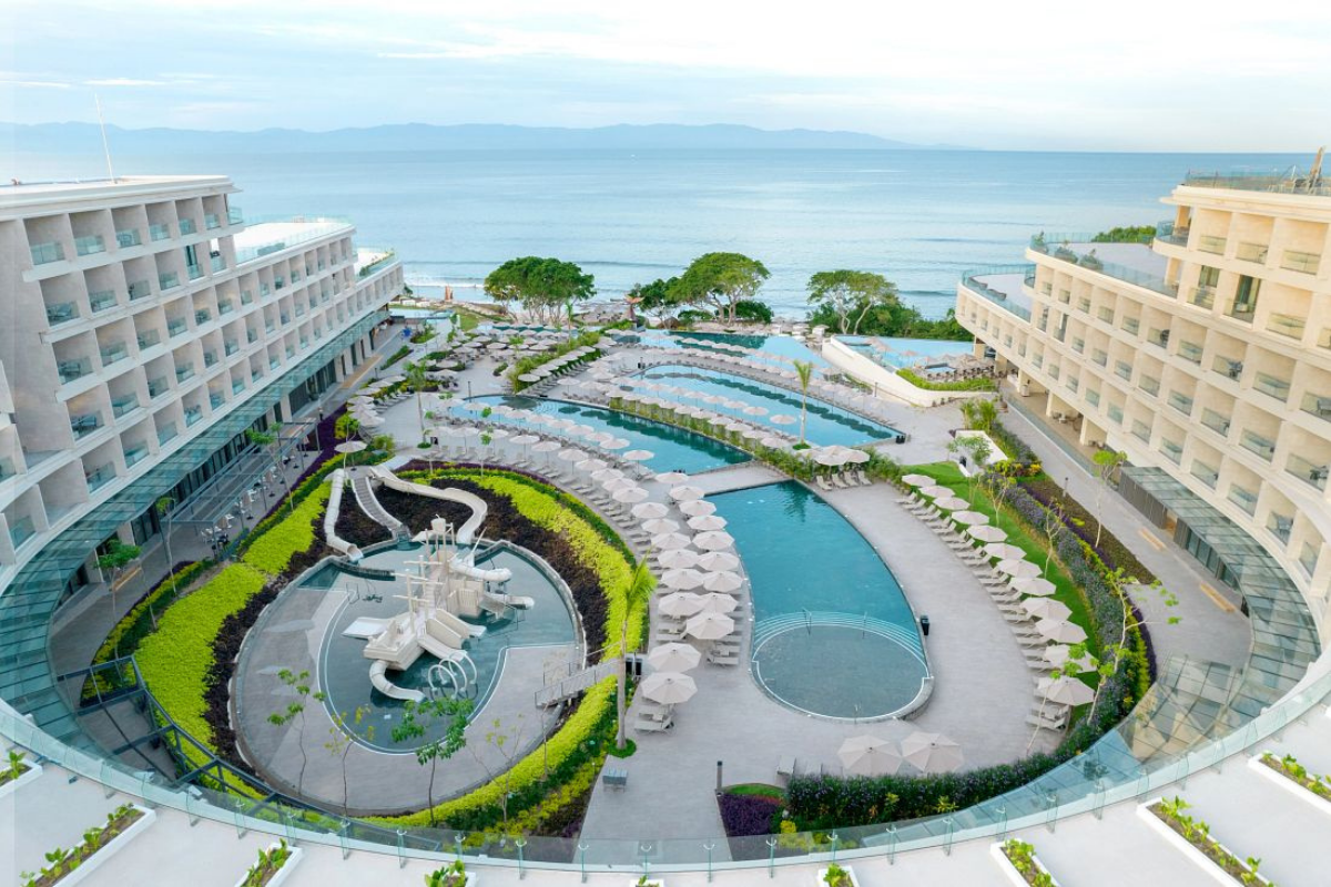 The Wedding Website of Evelyn Paola Diaz Soto and Alejandro Ramirez Reza