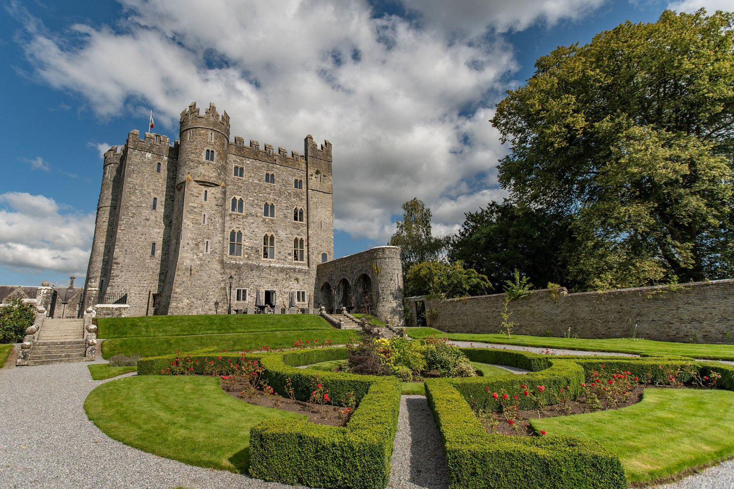The Wedding Website of Sarah Fears and Greg Healy