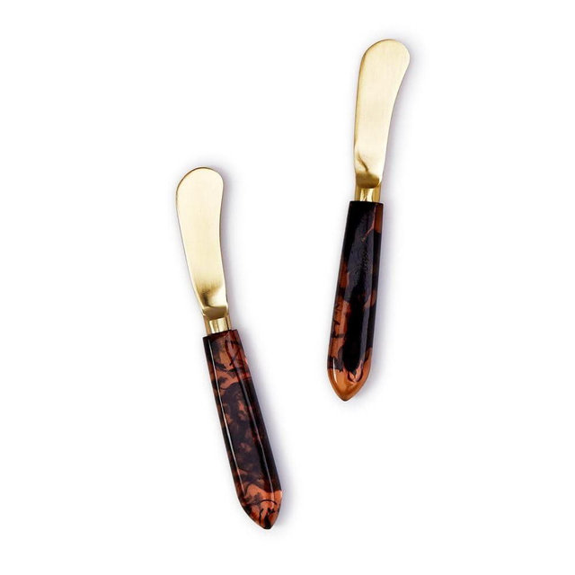 Two's Company Tortoise Swirl Set of 2 Spreader on Gift Card (Hand wash only) - Stainless Steel/Resin