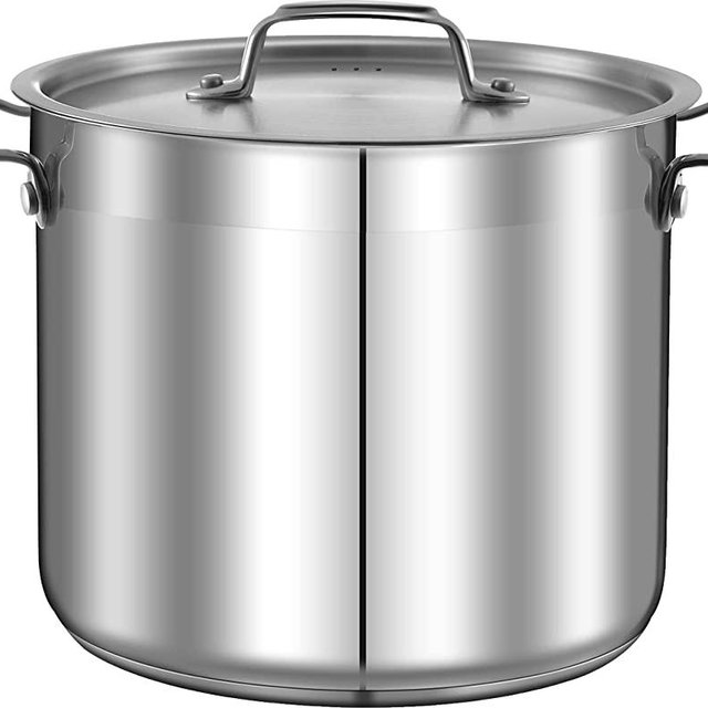 Stainless Steel Cookware Stockpot - 14 Quart, Heavy Duty Induction Pot, Soup Pot with Stainless Steel, Lid, Induction, Ceramic, Glass and Halogen Cooktops Compatible - NCSPT14Q