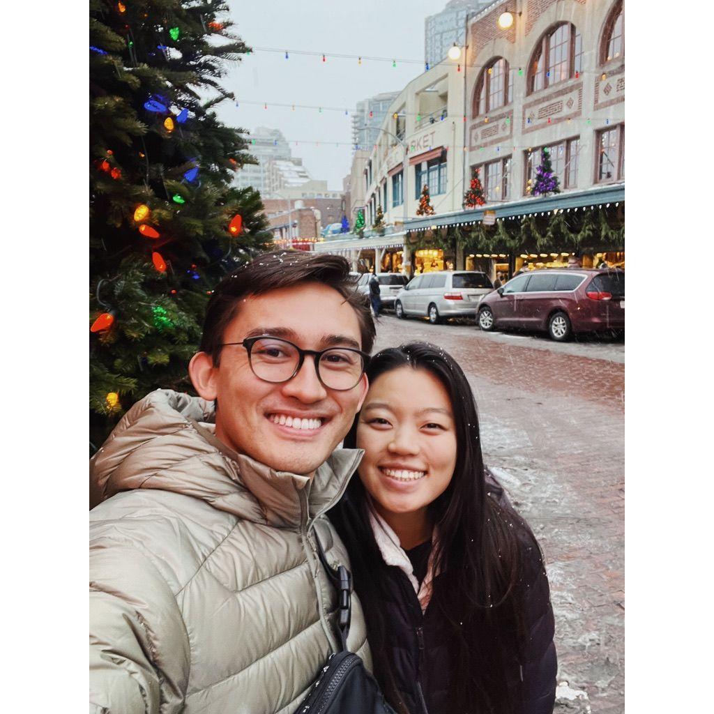 Visiting Donn's Grandparents in Seattle for the Holidays