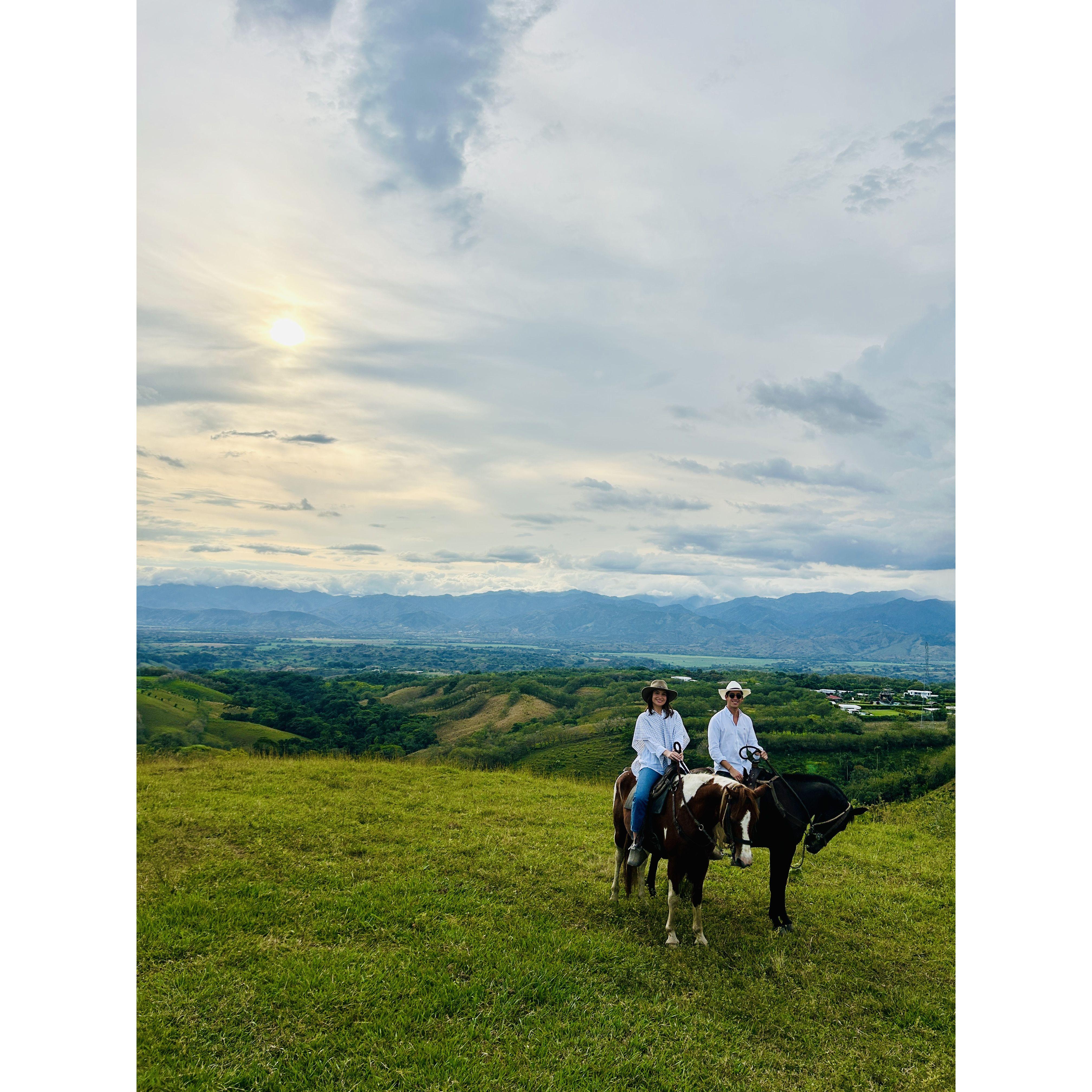 Pereira is one of the best places for guided horseback riding with amazing views!