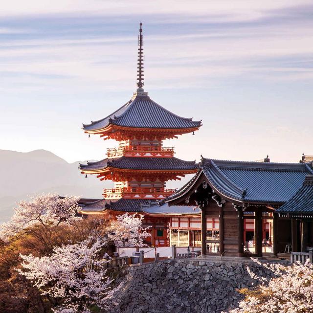 Honeymoon Fund: Temple Tour