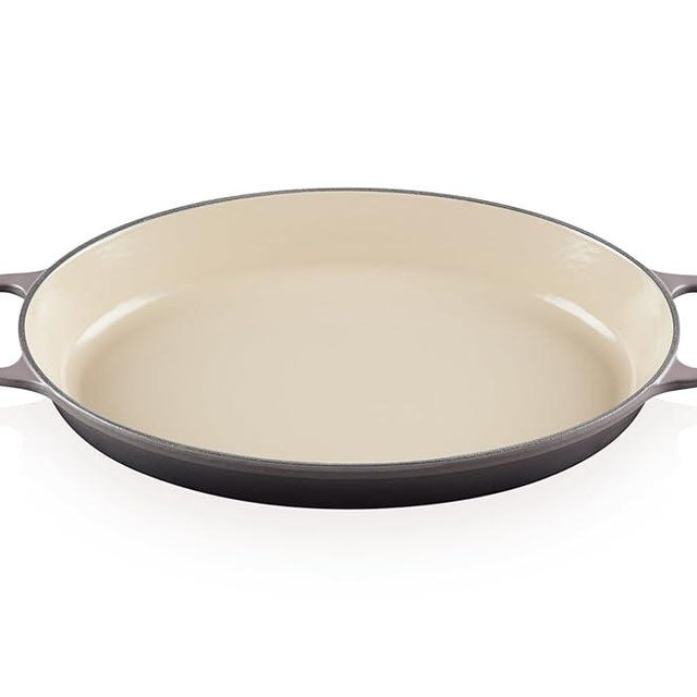 Le Creuset of America Le Creuset Enameled Cast Iron Signature 3QT. Oval Baker-Oyster, 3 Qt. (14.25")