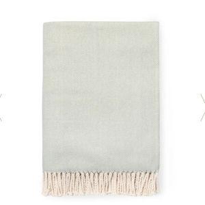 Sferra Celine Throw in Silver Sage