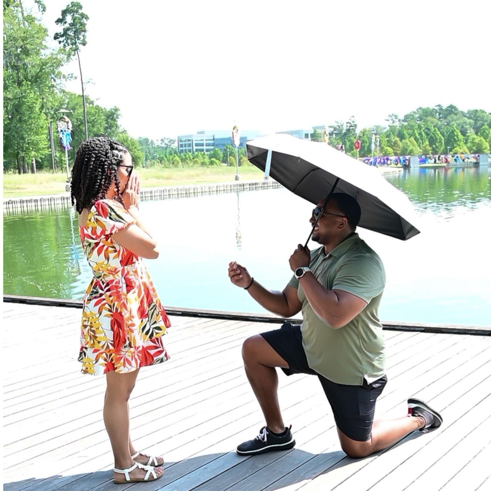 Beautiful Pop the Question moment!