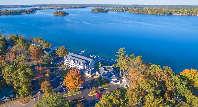 The Wedding Website of Marisa Mingle and Jack Reilly