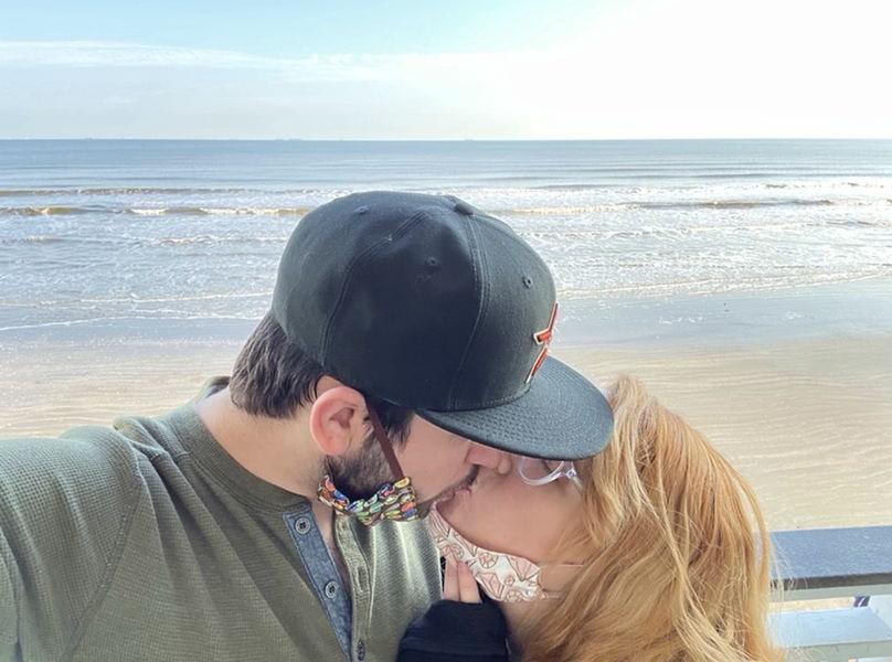 The Wedding Website of Hannah Roberson and Austin Peterson