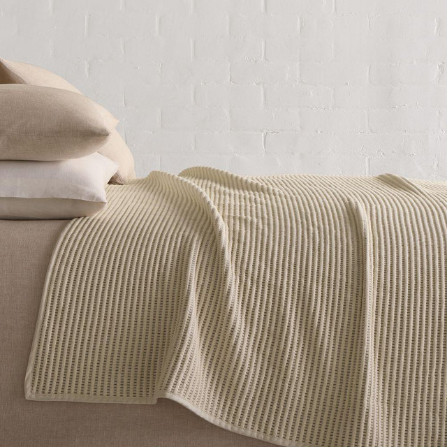 Reversible Contrast Blanket, King/Cal. King, Alabaster