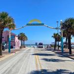 Flagler Avenue/ beach