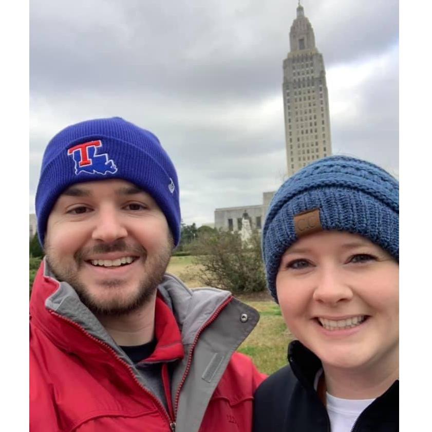 We took a trip to Baton Rouge to the Capitol to see some of Bethany's friends run in the Louisiana Marathon!