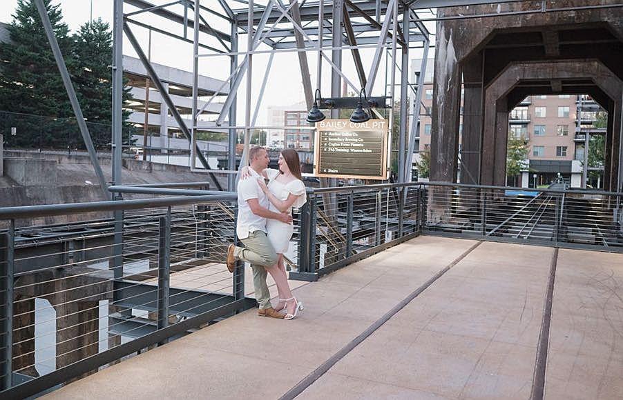The Wedding Website of Linzi Johnson and Thomas Gobble