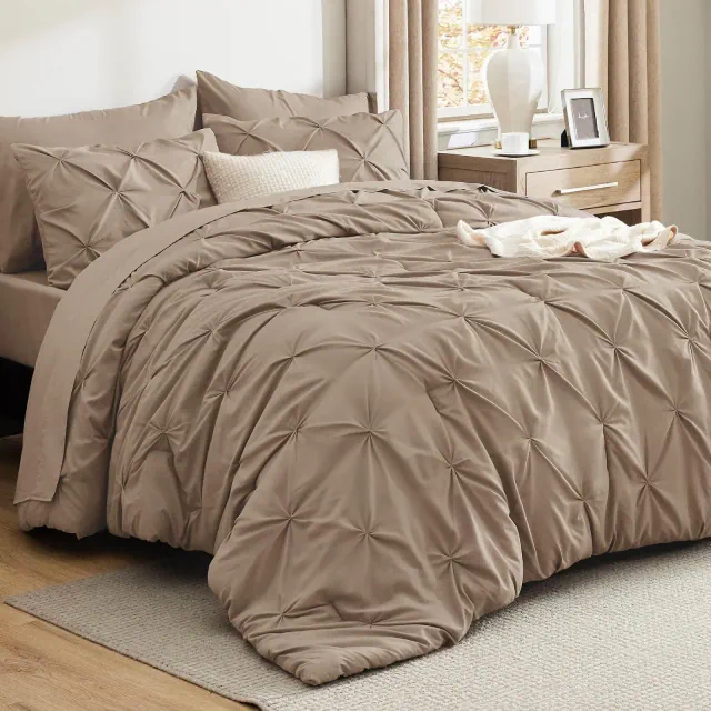 Bed in a Bag Comforter Set with Sheets, Solid Diamond Pintuck Pinch Pleat All-Season Bedding, GentleSoft™ Luxury Bed Set Gift for Family