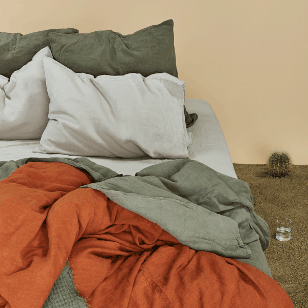 SIMPLE LINEN BEDDING (QUEEN)