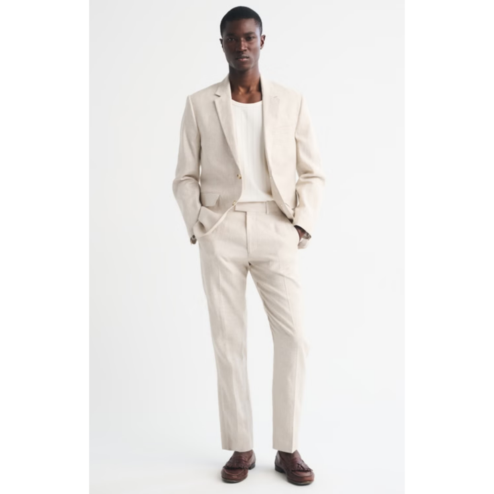 Linen suits are great for the men, too.