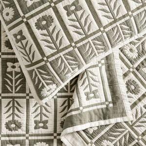 Organic Cotton Jacquard Floral Quilt in Dried Sage